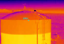 Thermogram shows relative height of liquid contained in a large outdoor storage vessel. Image courtesy of www.imaging1.com